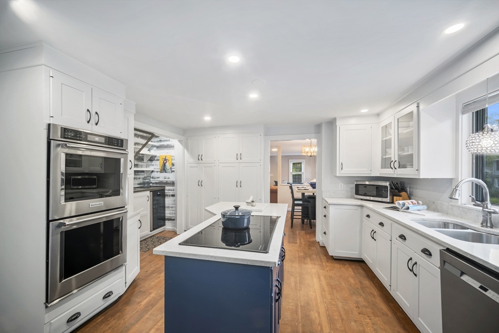 51 Higgins Road Framingham, MA 01701 - Photo 10 of 40