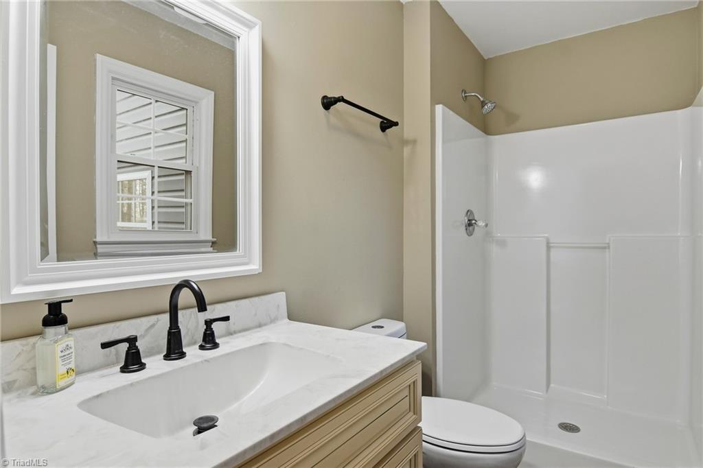 5127 Sylvan Trail Trinity, NC 27370 - Photo 26 of 31 Primary Bathroom