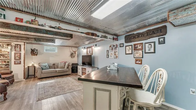 $205,000 | 1109 North Washington Street, Nevada, MO 64772