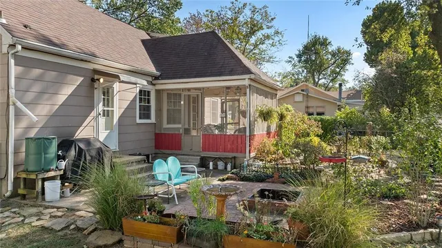 $205,000 | 1109 North Washington Street, Nevada, MO 64772