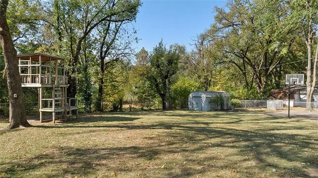 $205,000 | 1109 North Washington Street, Nevada, MO 64772