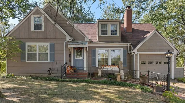 $205,000 | 1109 North Washington Street, Nevada, MO 64772