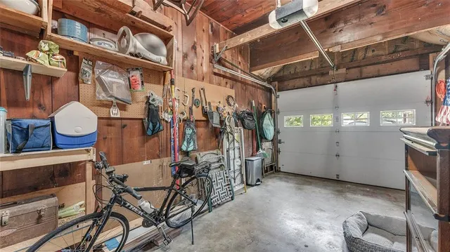 $205,000 | 1109 North Washington Street, Nevada, MO 64772