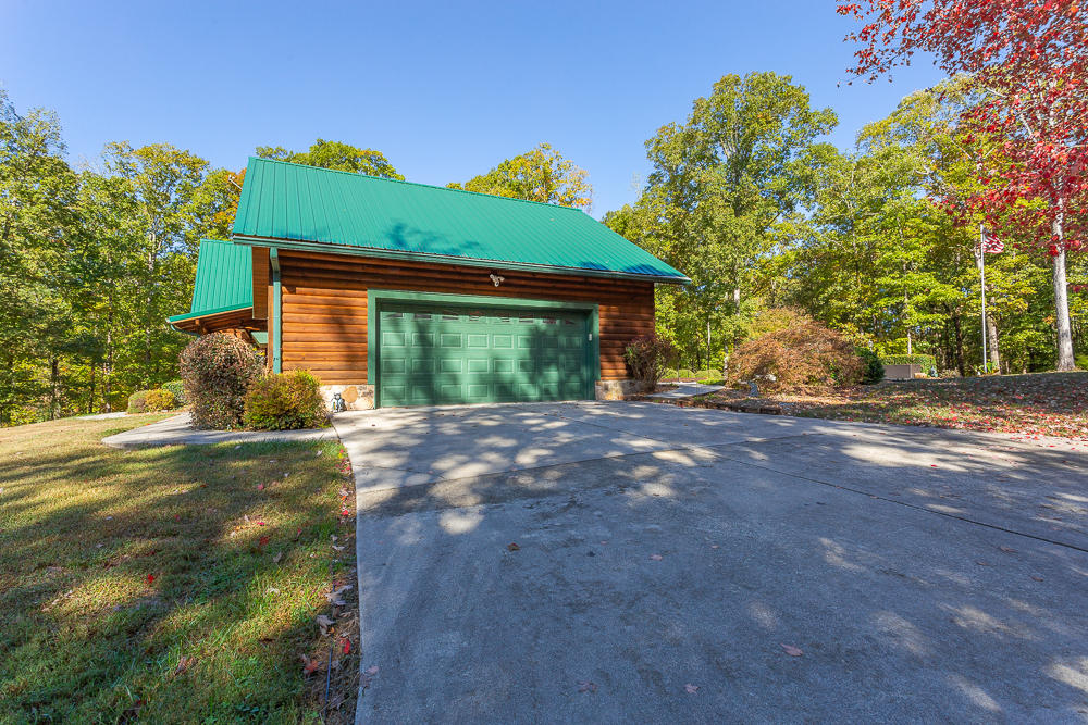 582 Mowery Circle Charleston, TN 37310 - Photo 24 of 92 582 NW Mowery Cir HD -33
