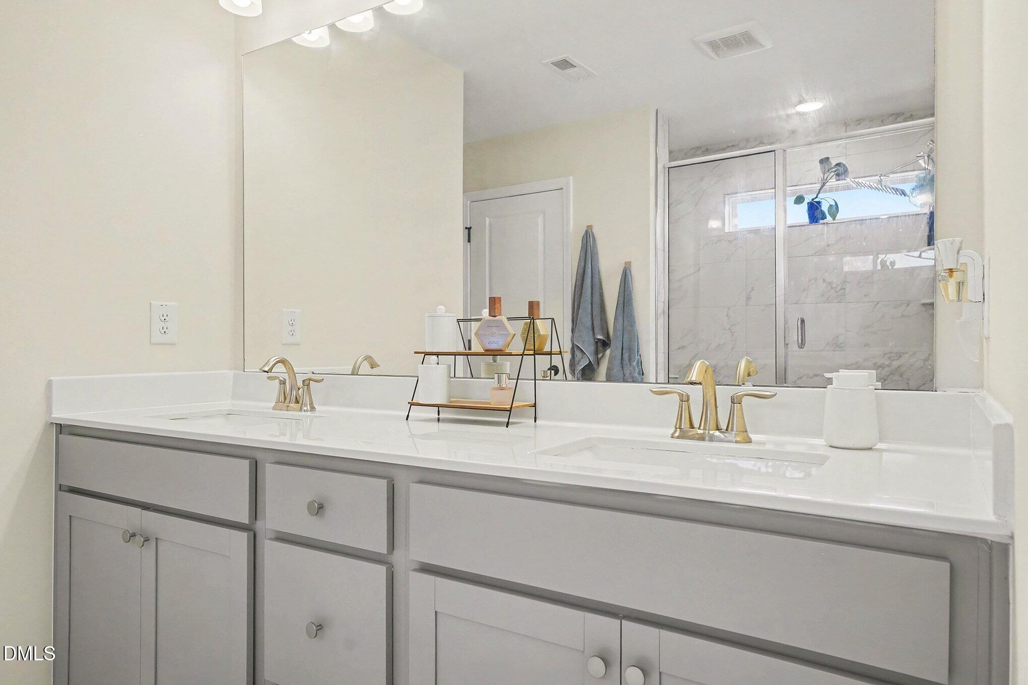 169 Grading Stick Court Angier, NC 27501 - Photo 17 of 43 016_jam05992_197