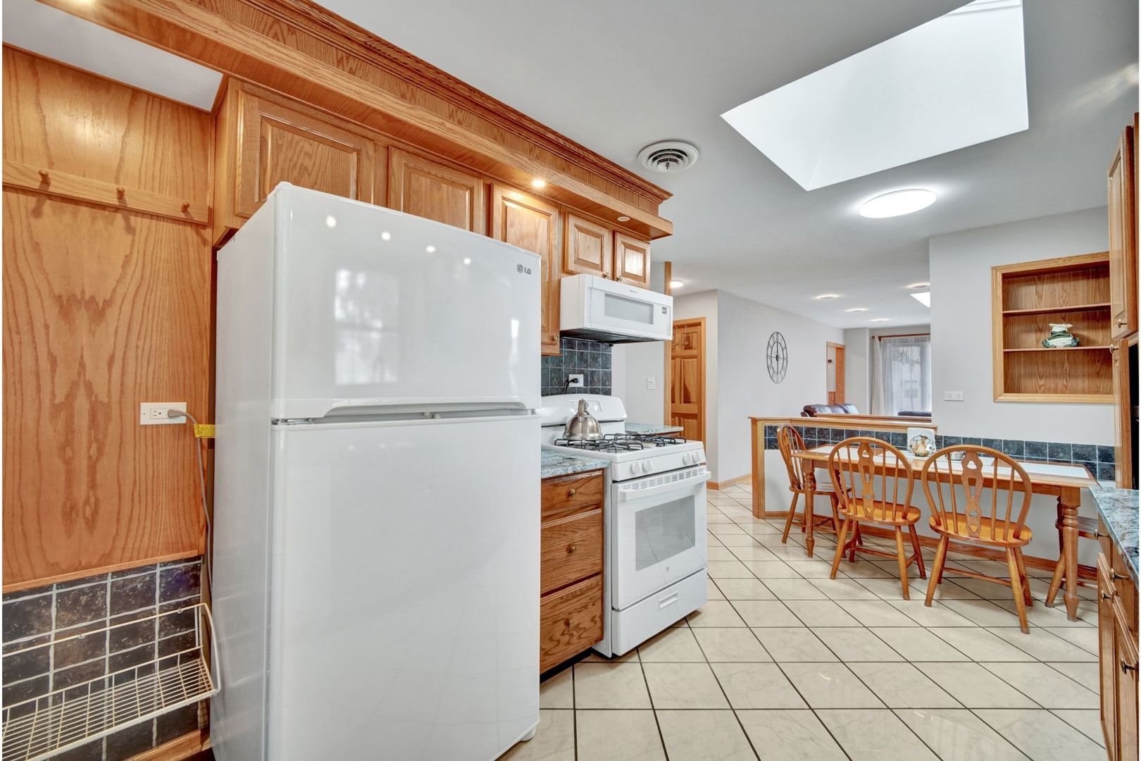 7324 West Addison Street Chicago, IL 60634 - Photo 16 of 28