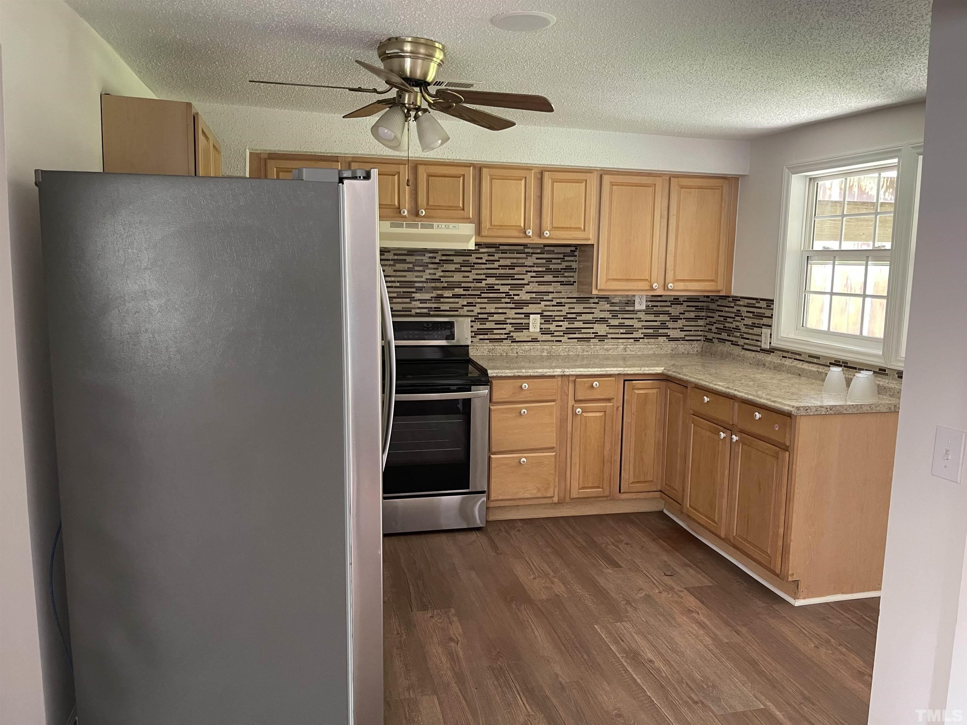 359 Holt Road Graham, NC 27253 - Photo 6 of 12 Gallery Image 6