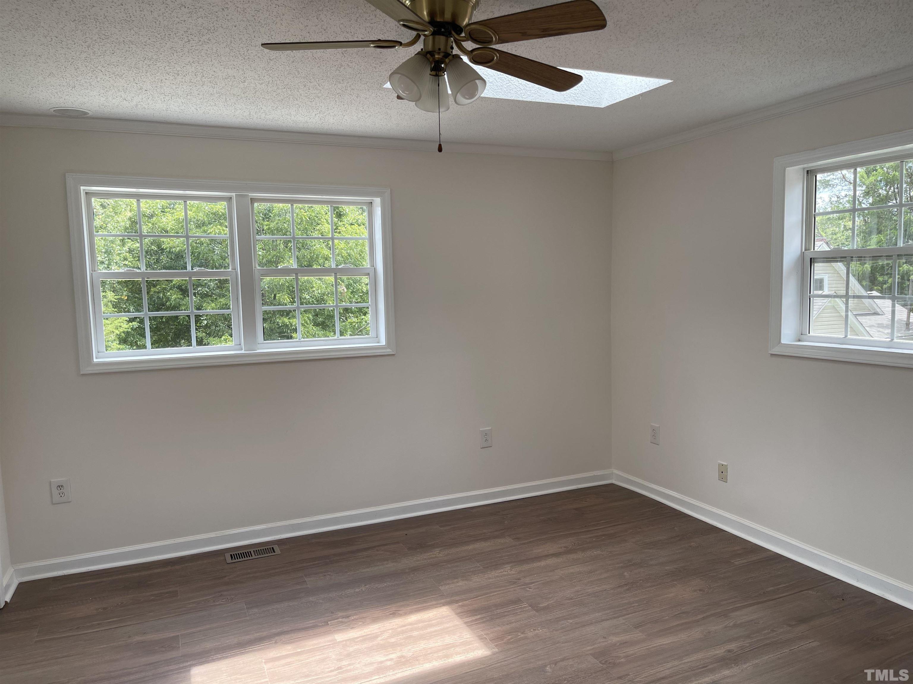 359 Holt Road Graham, NC 27253 - Photo 8 of 12 Gallery Image 8