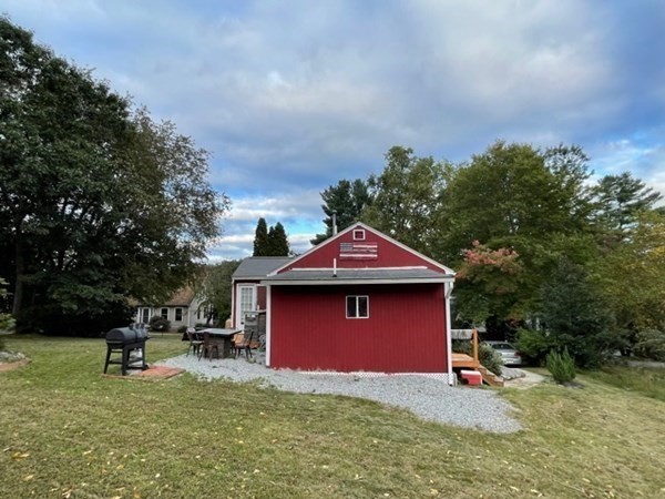 85 Park Road Charlton, MA 01507 - Photo 3 of 20
