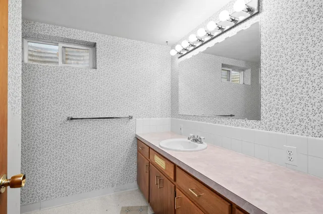 $390,000 | 1104 Merriam, Davenport, WA 99122