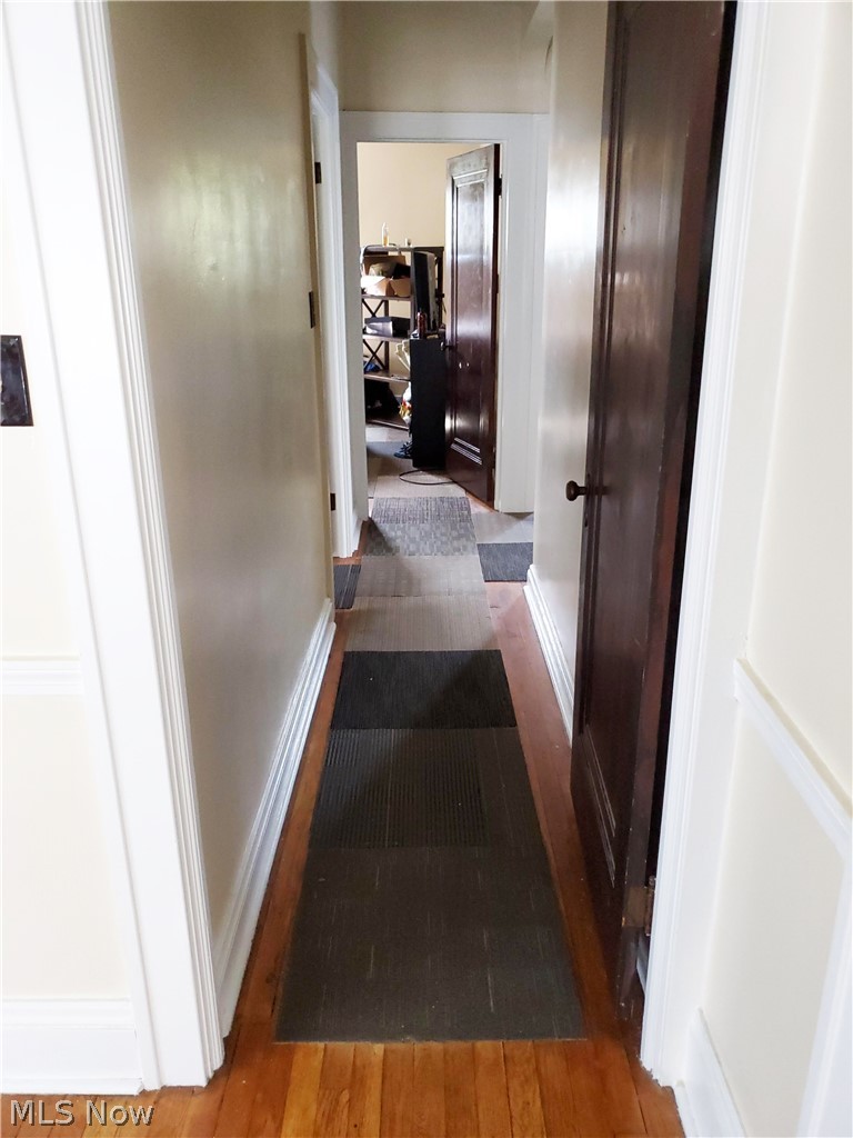 1566 Ivydale Road Cleveland, OH 44118 - Photo 7 of 12 Gallery Image 7