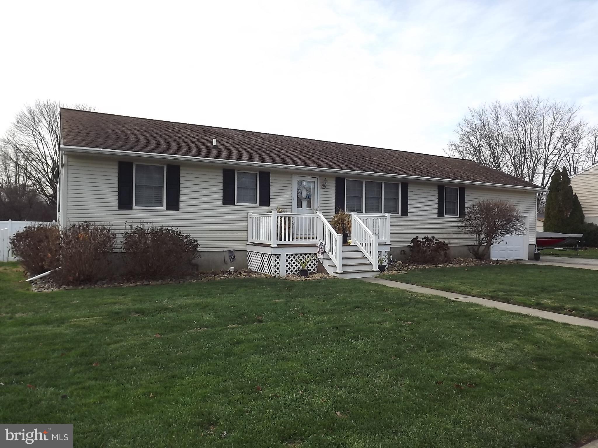 133 Georgia Road Pennsville, NJ 08070 - Photo 2 of 25 Gallery Image 2