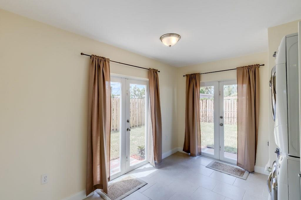 541 Beech Road West Palm Beach, FL 33409 - Photo 11 of 35 Photo 11