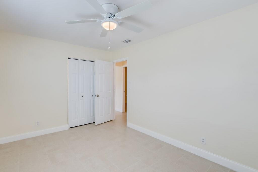541 Beech Road West Palm Beach, FL 33409 - Photo 22 of 35 Photo 22