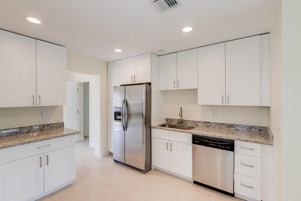 541 Beech Road West Palm Beach, FL 33409 - Photo 9 of 35 Photo 9