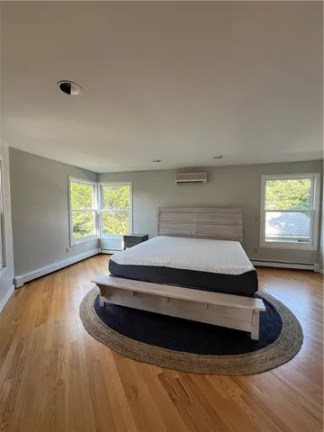 $2,600 | 7 Spring Cove Road, Narragansett, RI 02882