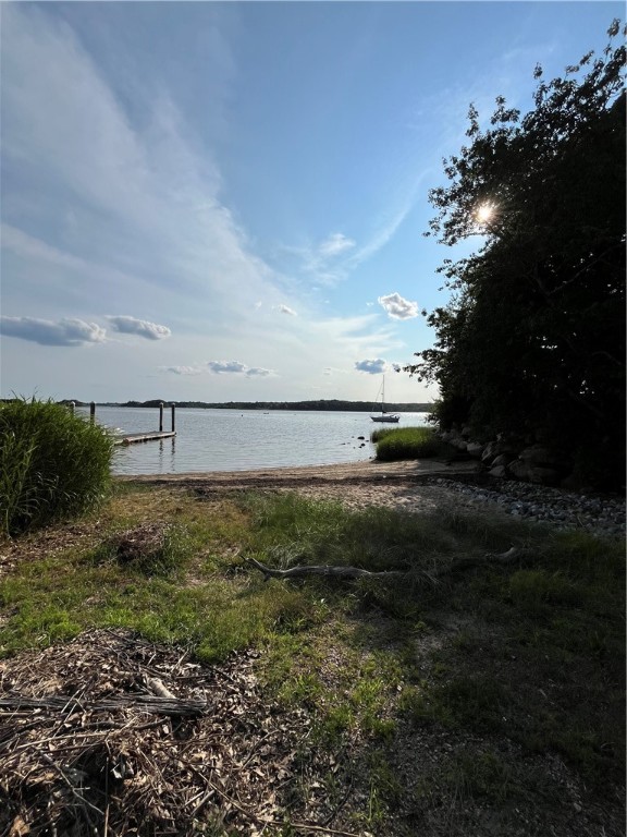 7 Spring Cove Road Narragansett, RI 02882 - Photo 18 of 19