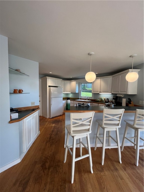 7 Spring Cove Road Narragansett, RI 02882 - Photo 4 of 19