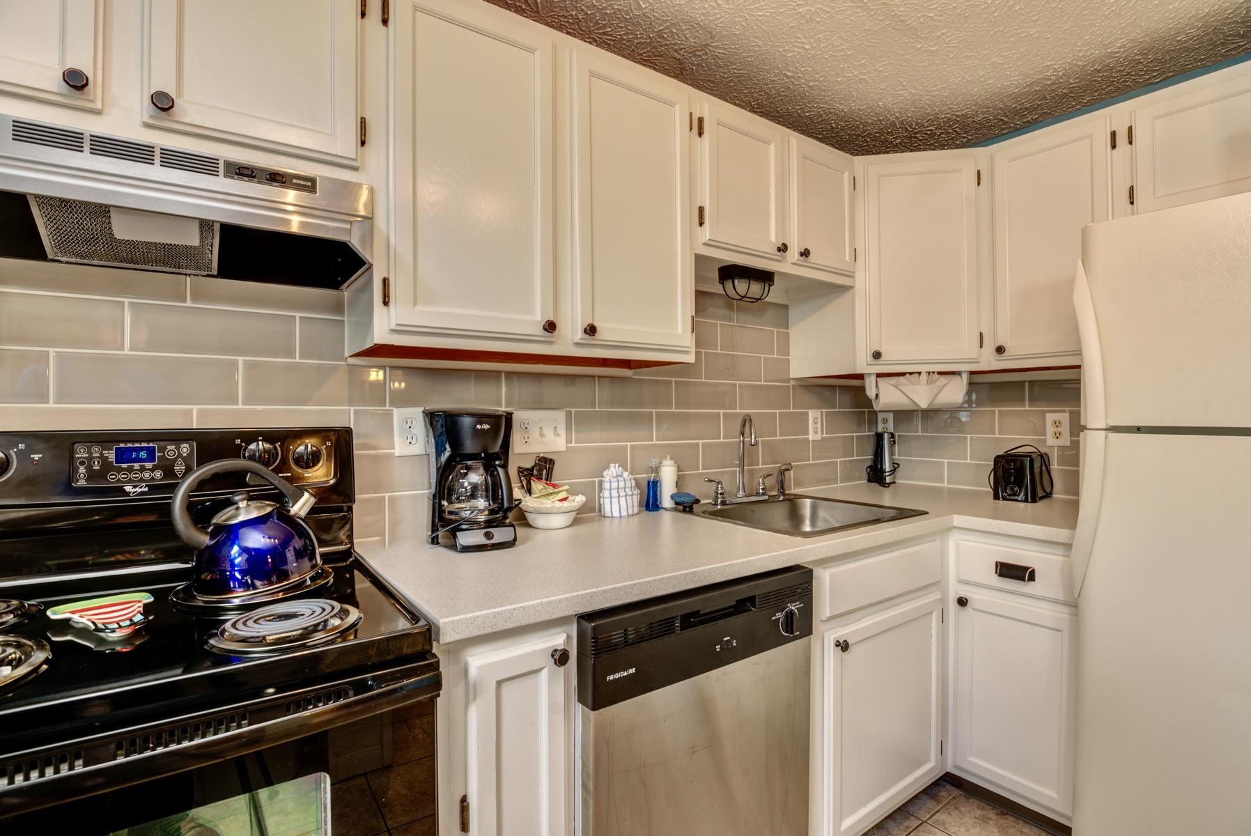 1373 Post Road, Unit 5E Wells, ME 04090 - Photo 8 of 37 Pic#-16