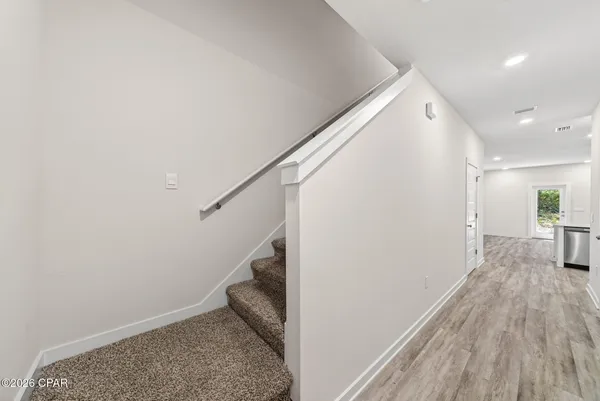 $2,300 | 41 South Main Deck Drive, Freeport, FL 32439