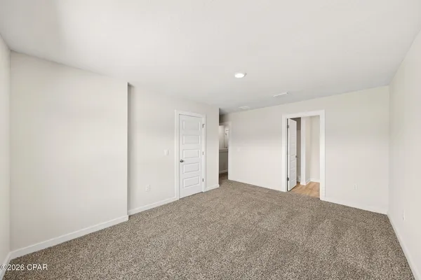 $2,300 | 41 South Main Deck Drive, Freeport, FL 32439