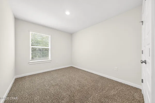 $2,300 | 41 South Main Deck Drive, Freeport, FL 32439