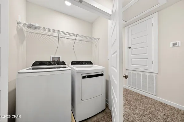 $2,300 | 41 South Main Deck Drive, Freeport, FL 32439