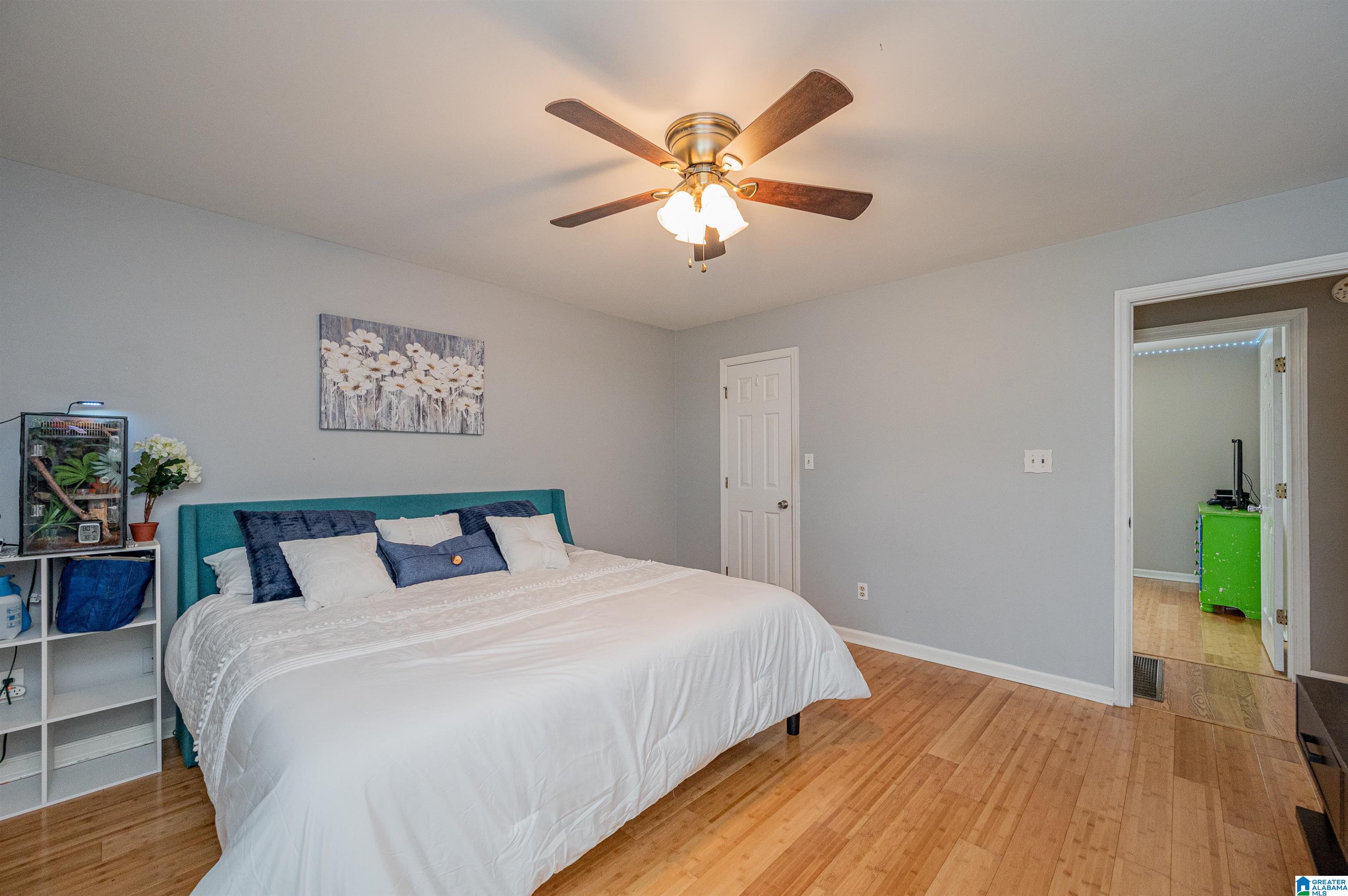 108 Dolphin Court Alabaster, AL 35007 - Photo 19 of 36