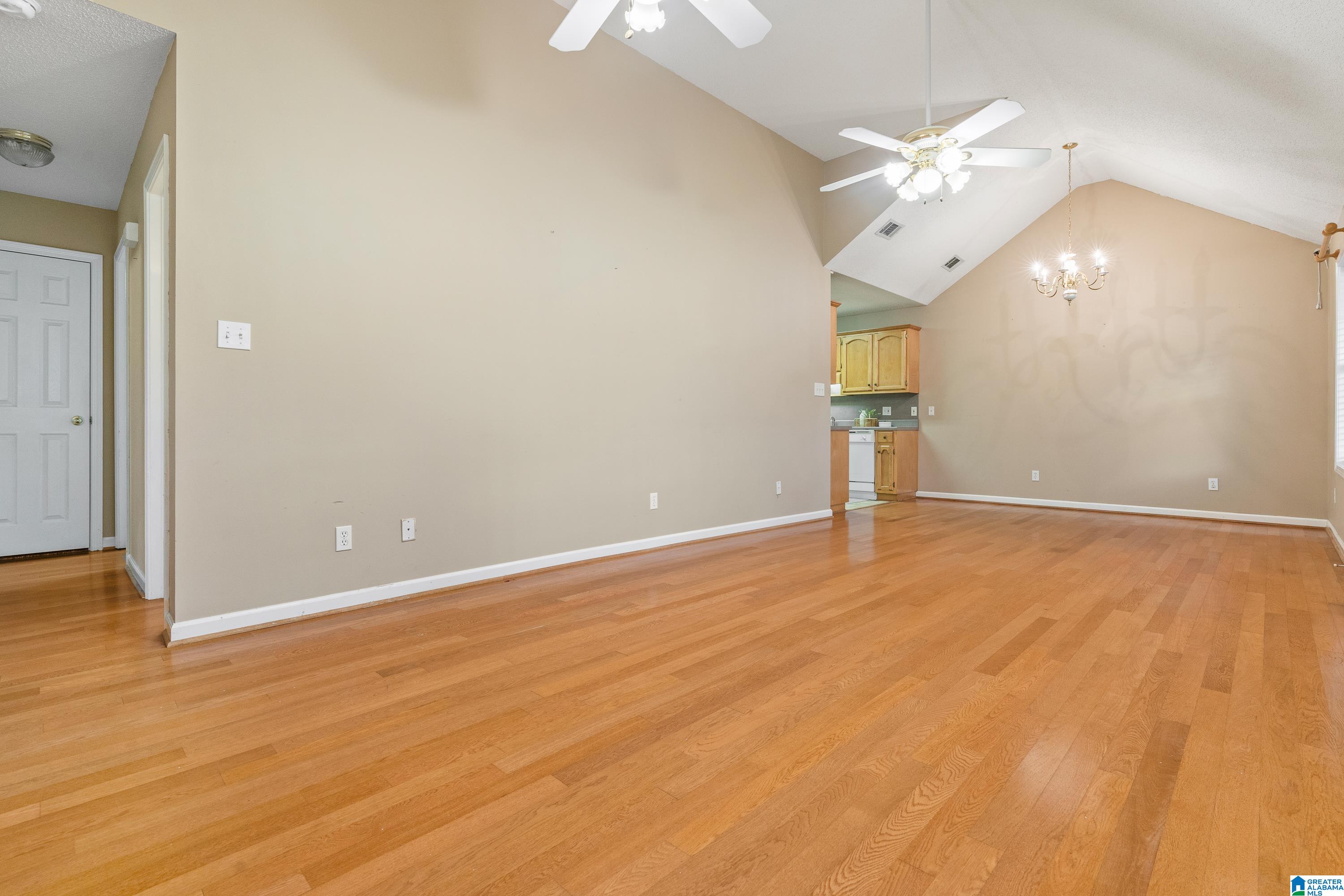 82 Crescent Lane McCalla, AL 35111 - Photo 8 of 36