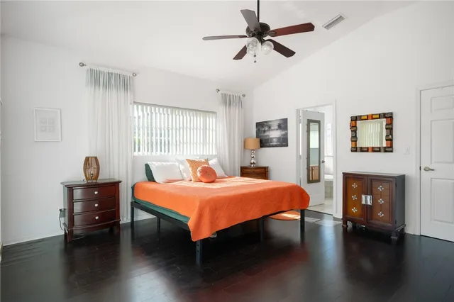 $299,000 | 524 7th Square Southwest, Unit 201, Vero Beach, FL 32962