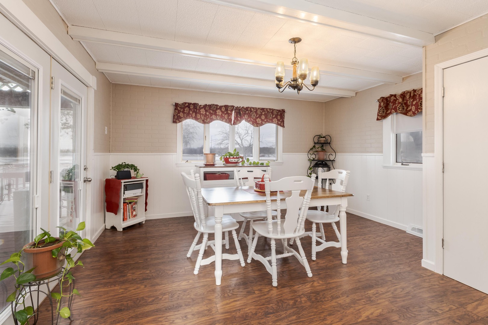 1202 4h Park Road Pontiac, IL 61764 - Photo 15 of 51