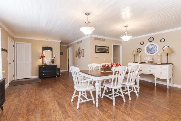 $235,000 | 1202 4h Park Road, Pontiac, IL 61764