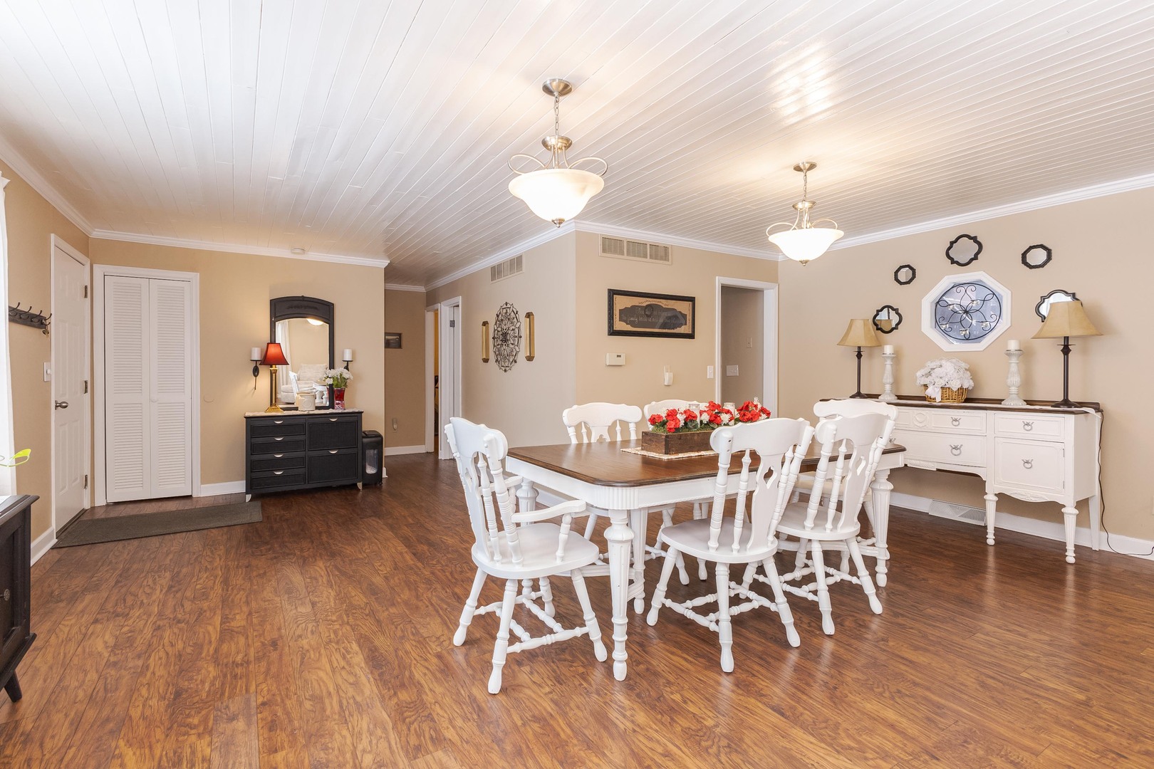 1202 4h Park Road Pontiac, IL 61764 - Photo 5 of 51