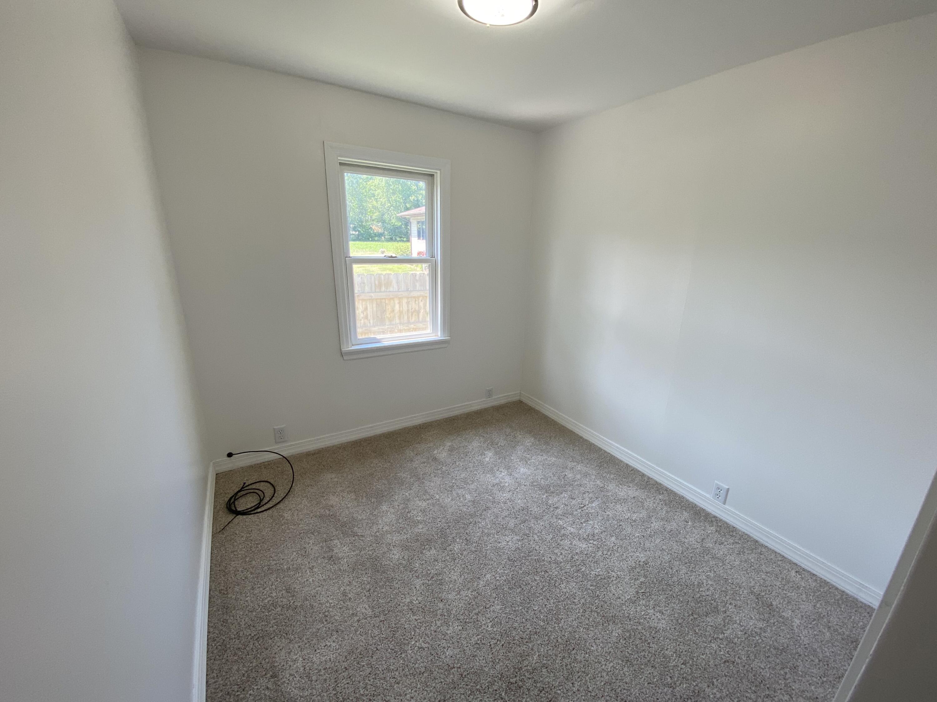 7540 Jericho Road Bridgman, MI 49106 - Photo 13 of 25 IMG_3903