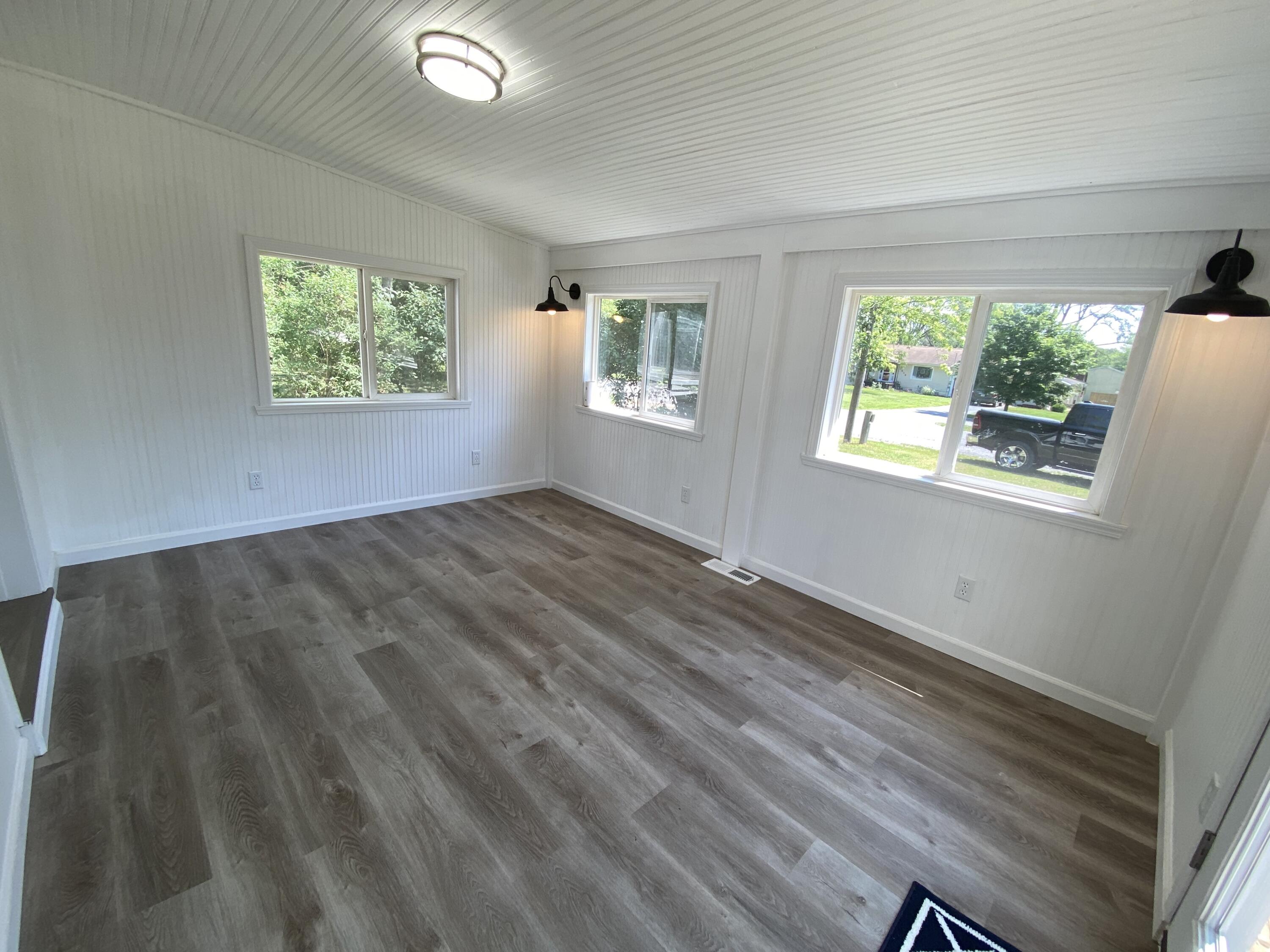 7540 Jericho Road Bridgman, MI 49106 - Photo 6 of 25 IMG_3896