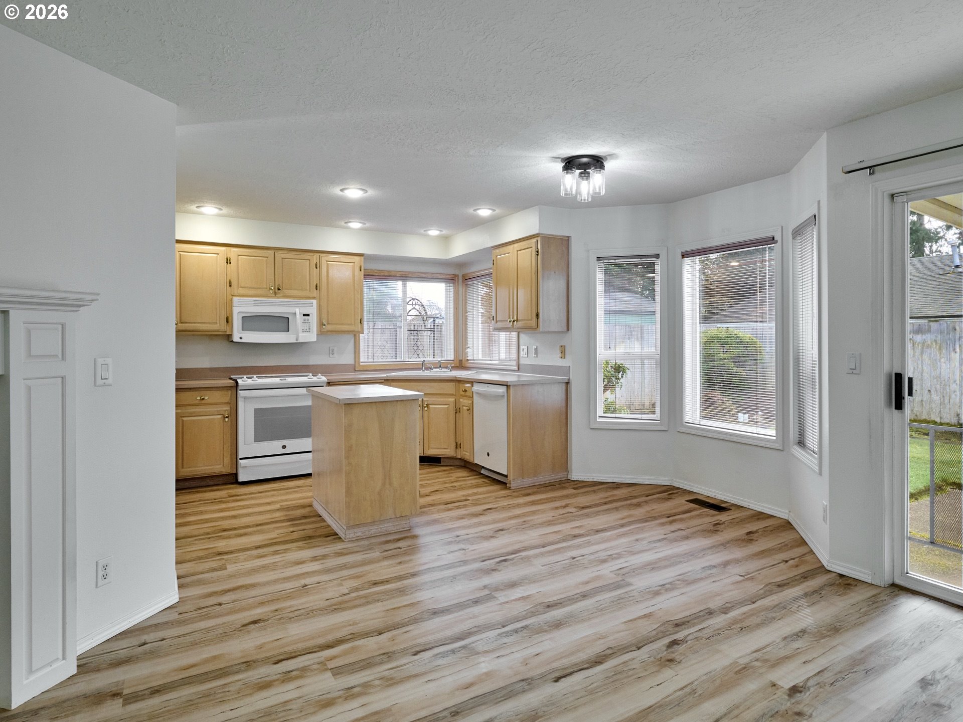 1120 Ridgepoint Street Northeast Keizer, OR 97303 - Photo 11 of 42 Gallery Image 11