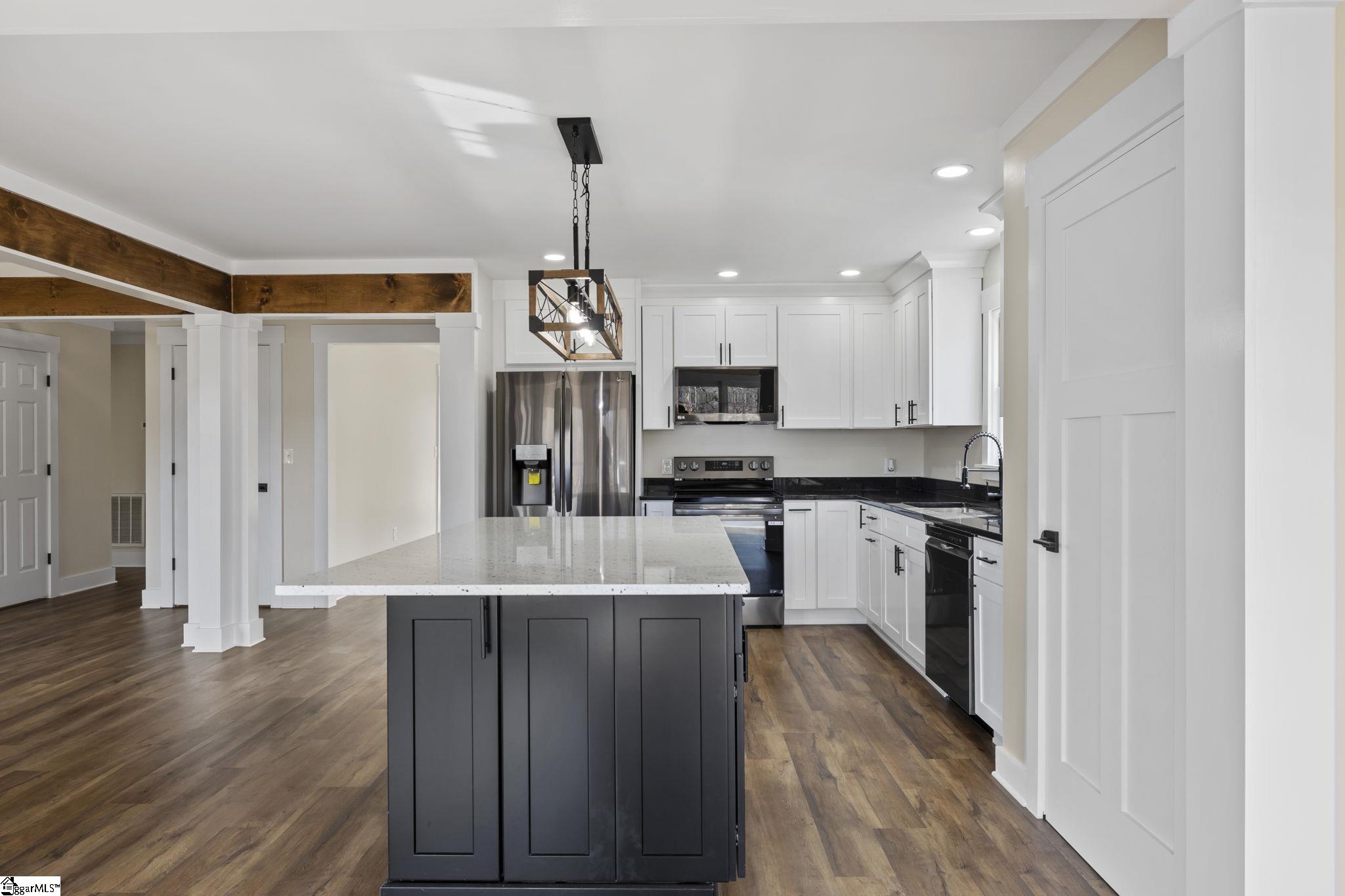 209 Bennington Way Greer, SC 29650 - Photo 12 of 35 Gallery Image 12