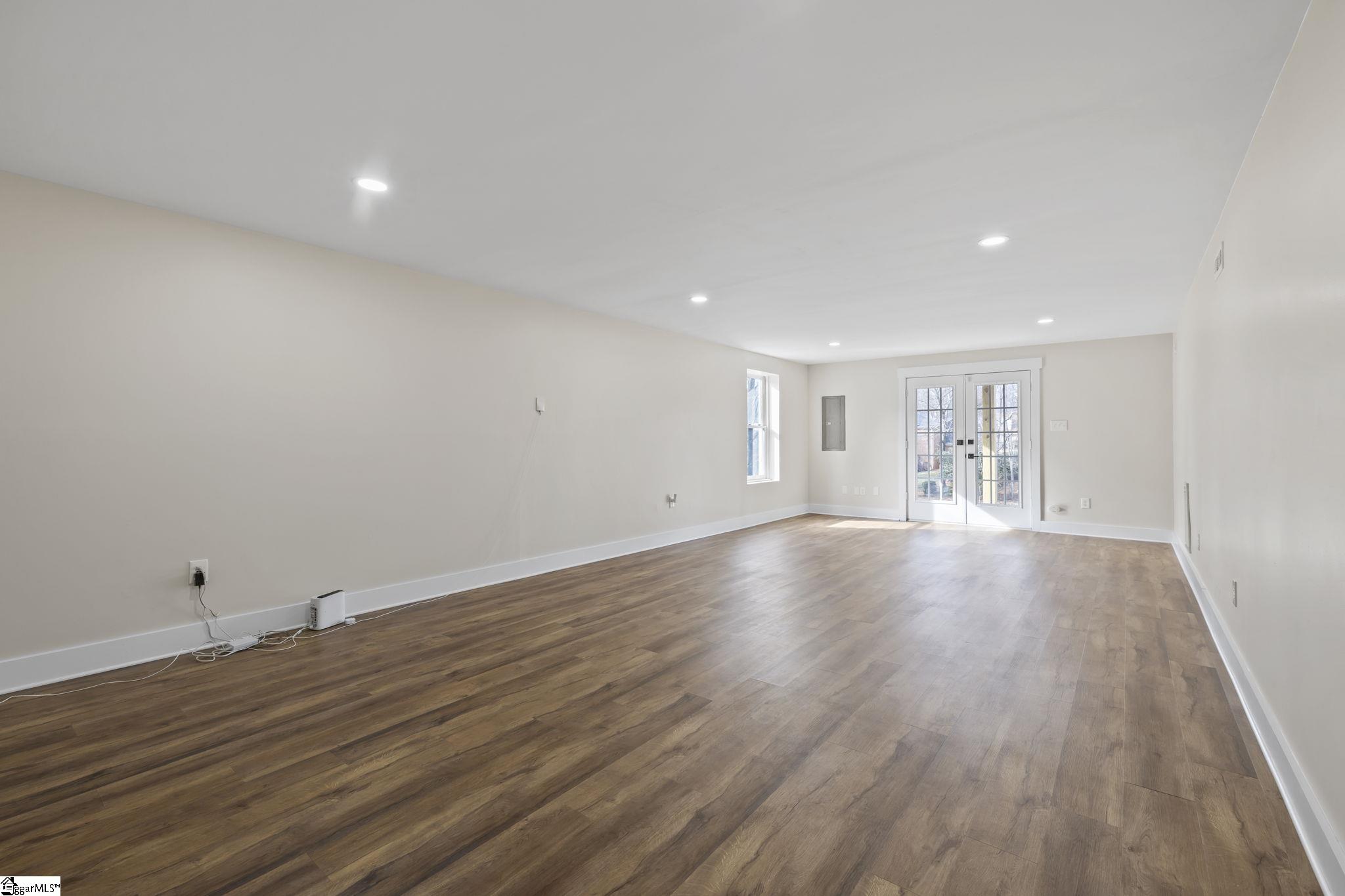 209 Bennington Way Greer, SC 29650 - Photo 29 of 35 Gallery Image 29