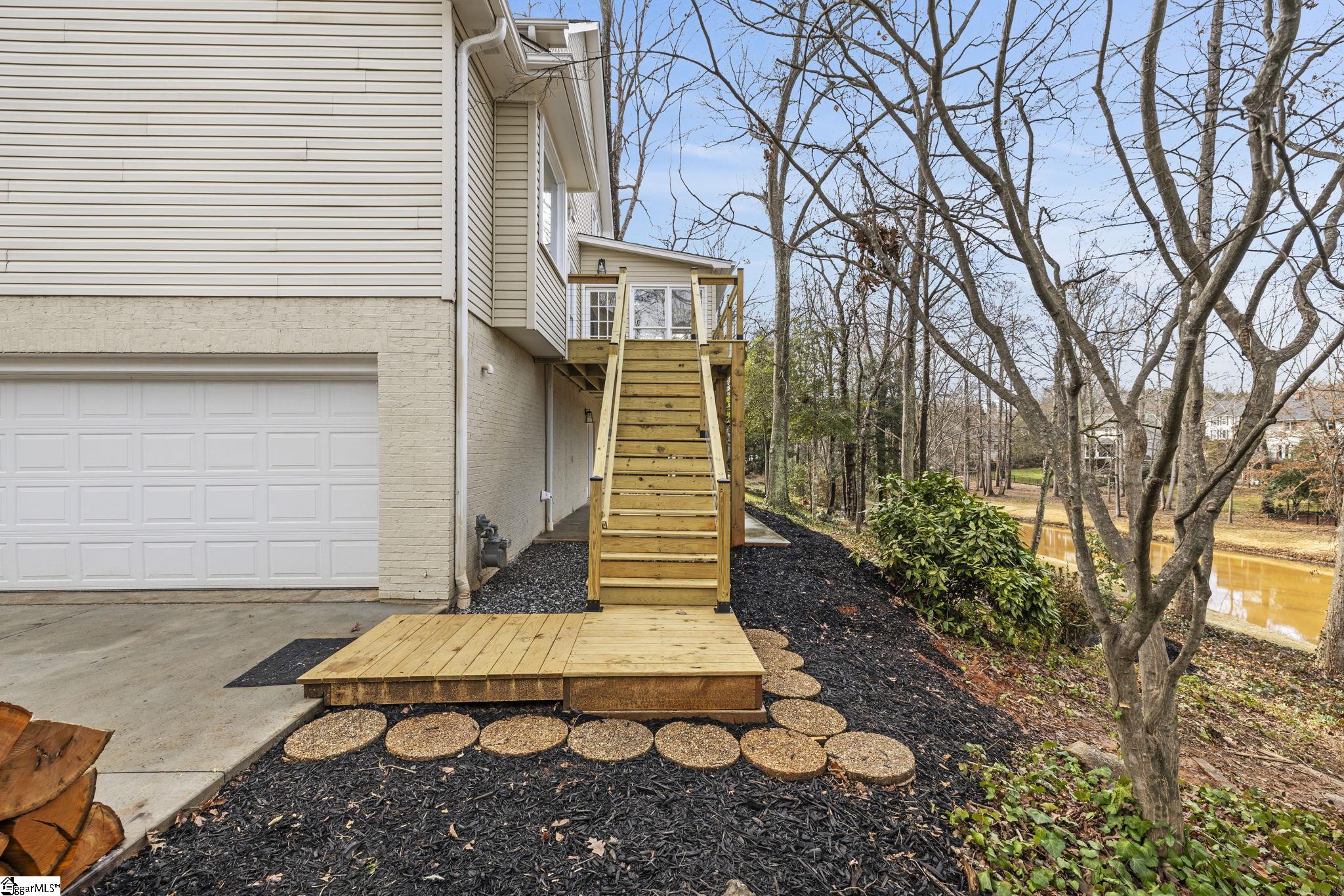 209 Bennington Way Greer, SC 29650 - Photo 33 of 35 Gallery Image 33