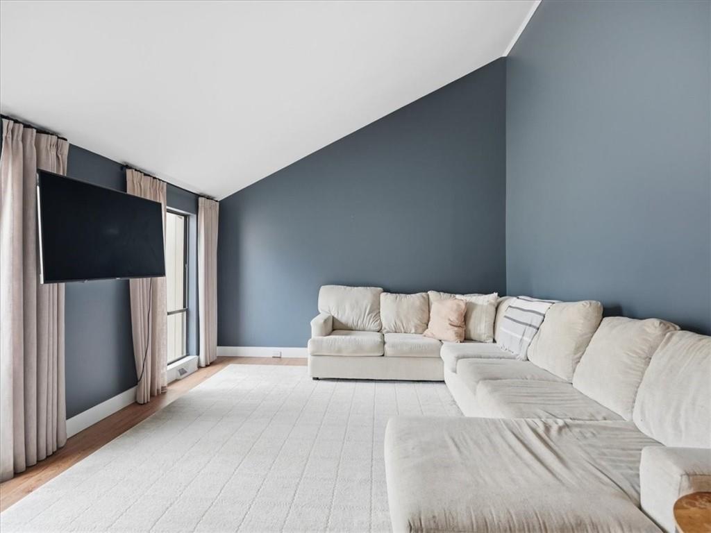 2590 Grouse Ridge, Unit B Wexford, PA 15090 - Photo 3 of 26 Gallery Image 3