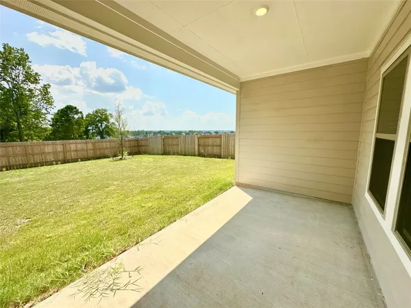 $2,150 | 12324 Ridge Top Drive, Conroe, TX 77304