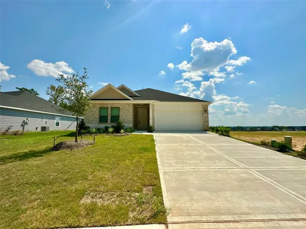 $2,150 | 12324 Ridge Top Drive, Conroe, TX 77304