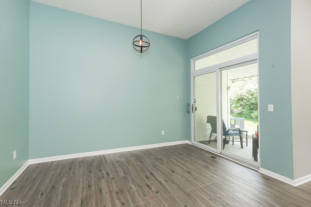 5770 Emerald Ridge Parkway, Unit B Solon, OH 44139 - Photo 8 of 26