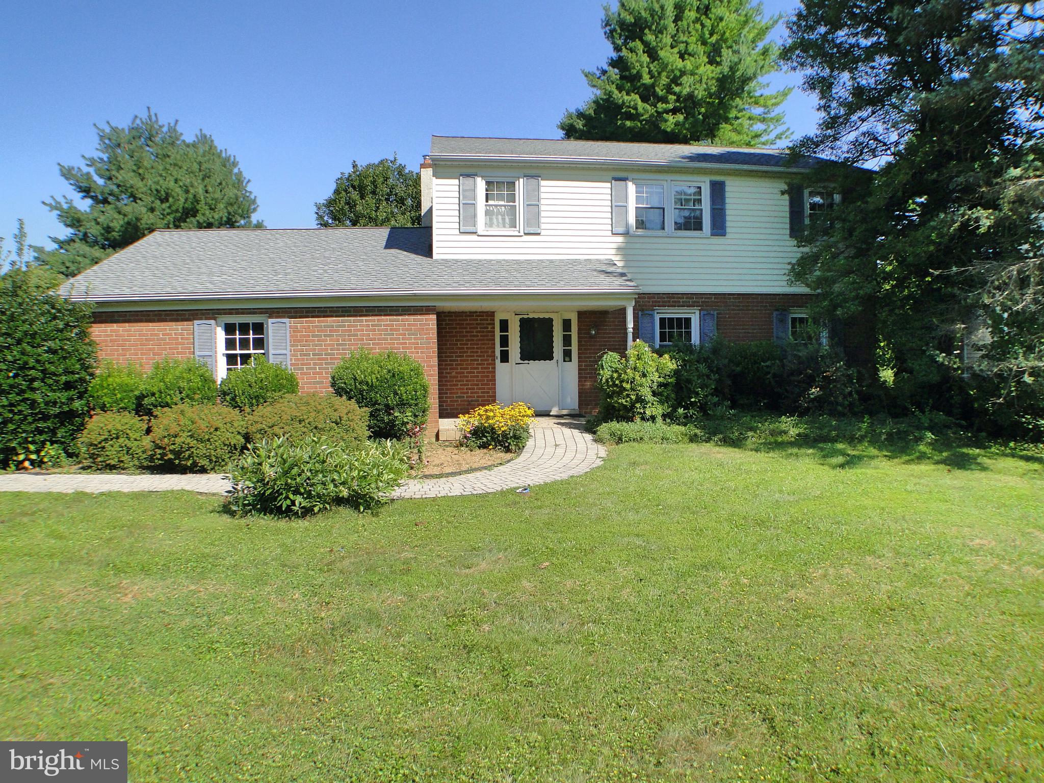 1531 Overhill Road West Chester, PA 19382 - Photo 2 of 36 1531 Overhill Rd West Chester - Front