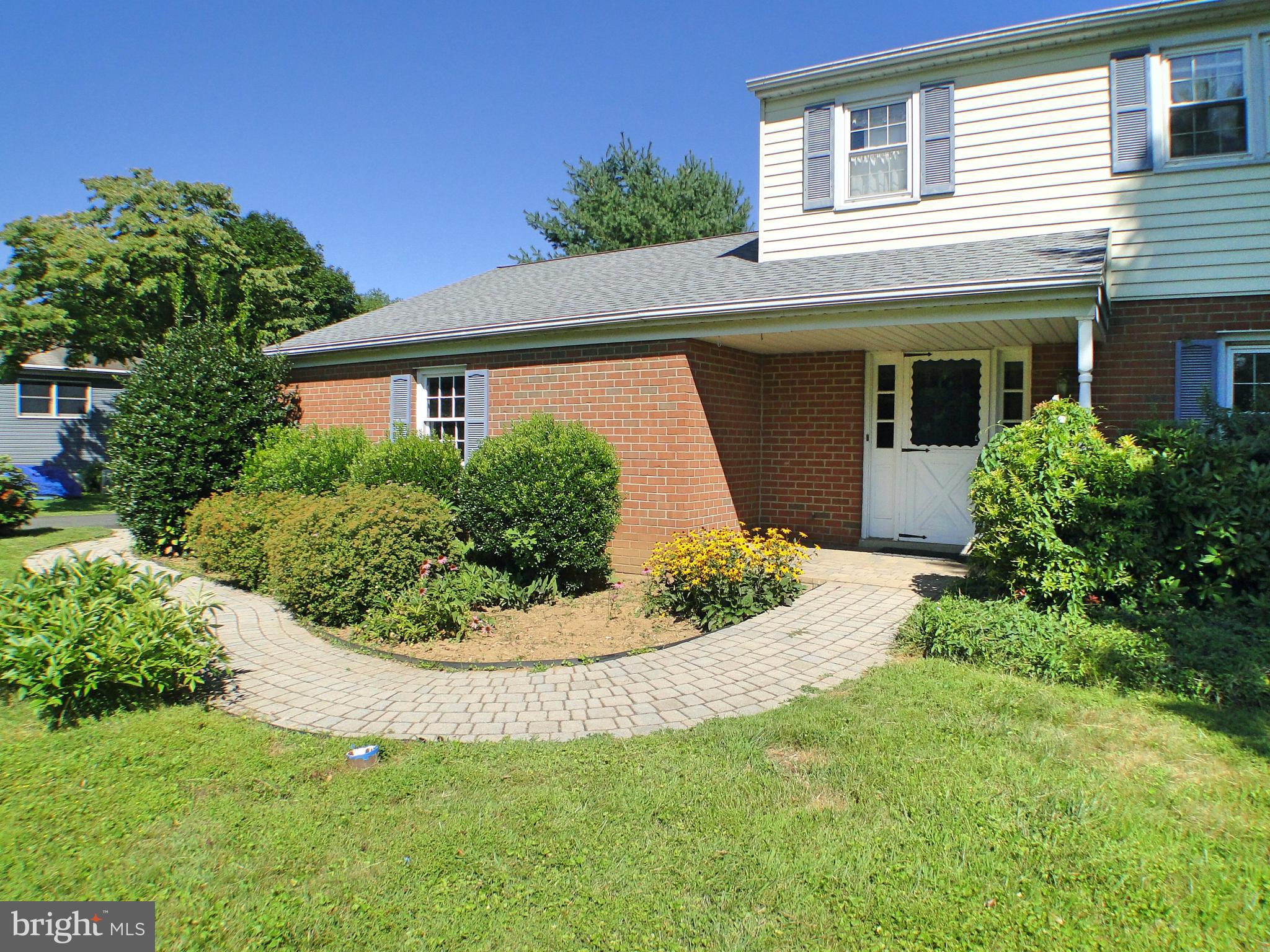 1531 Overhill Road West Chester, PA 19382 - Photo 3 of 36 1531 Overhill Rd West Chester - Front