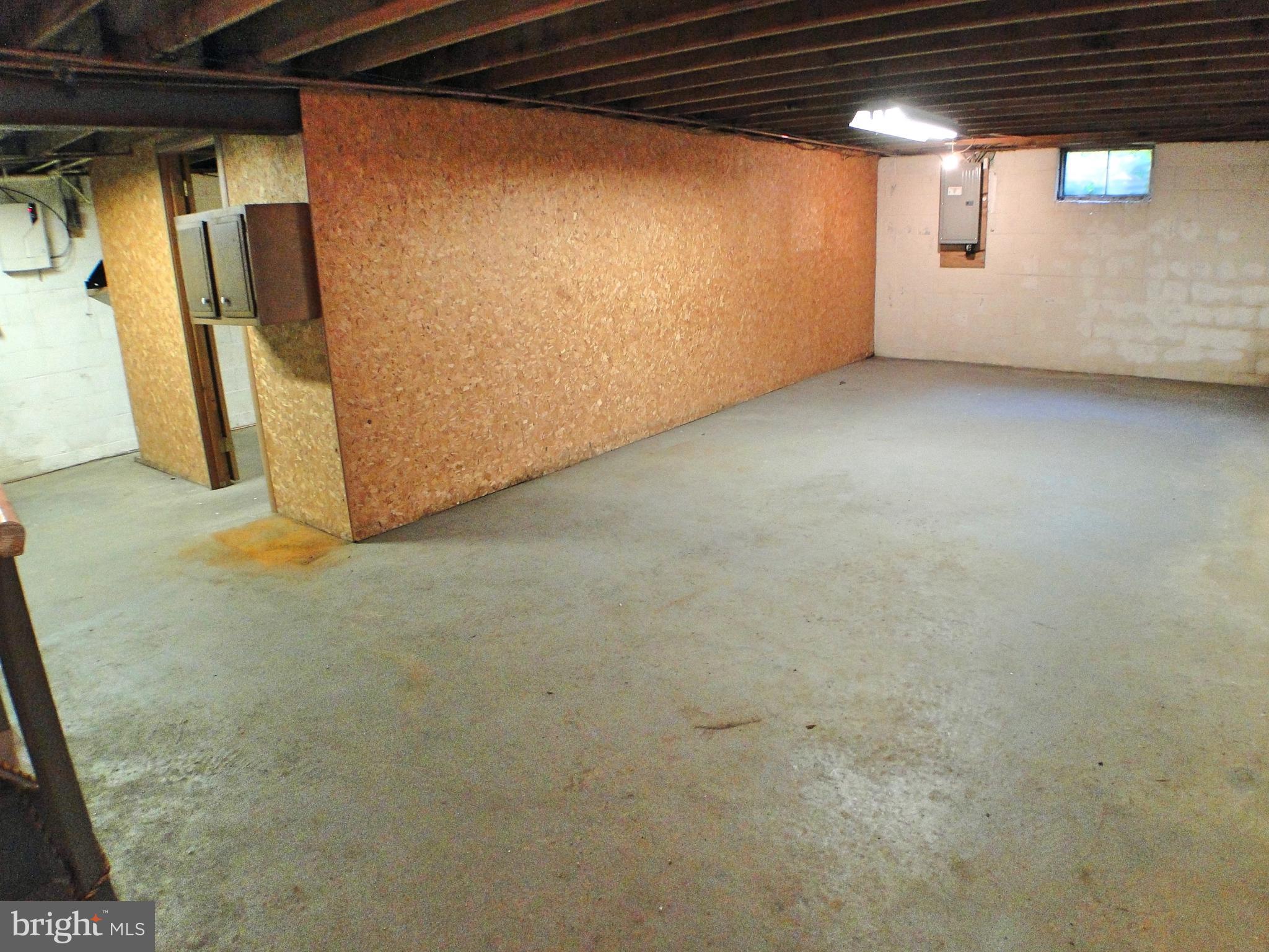 1531 Overhill Road West Chester, PA 19382 - Photo 25 of 36 1531 Overhill Rd West Chester - basement