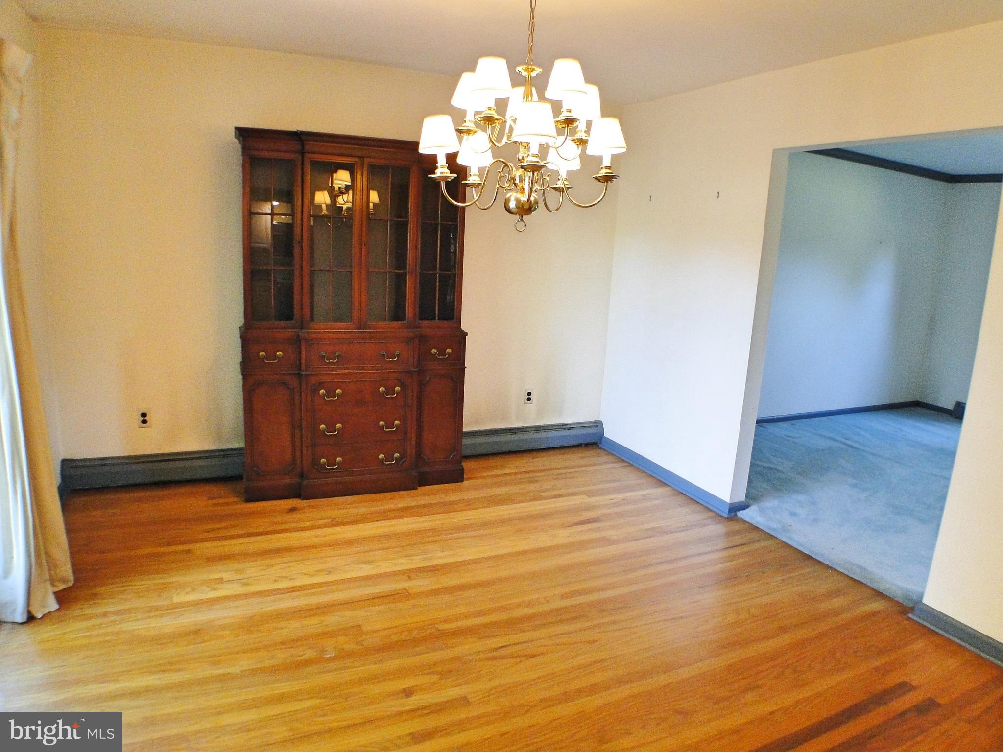 1531 Overhill Road West Chester, PA 19382 - Photo 8 of 36 1531 Overhill Rd West Chester - Dining Room
