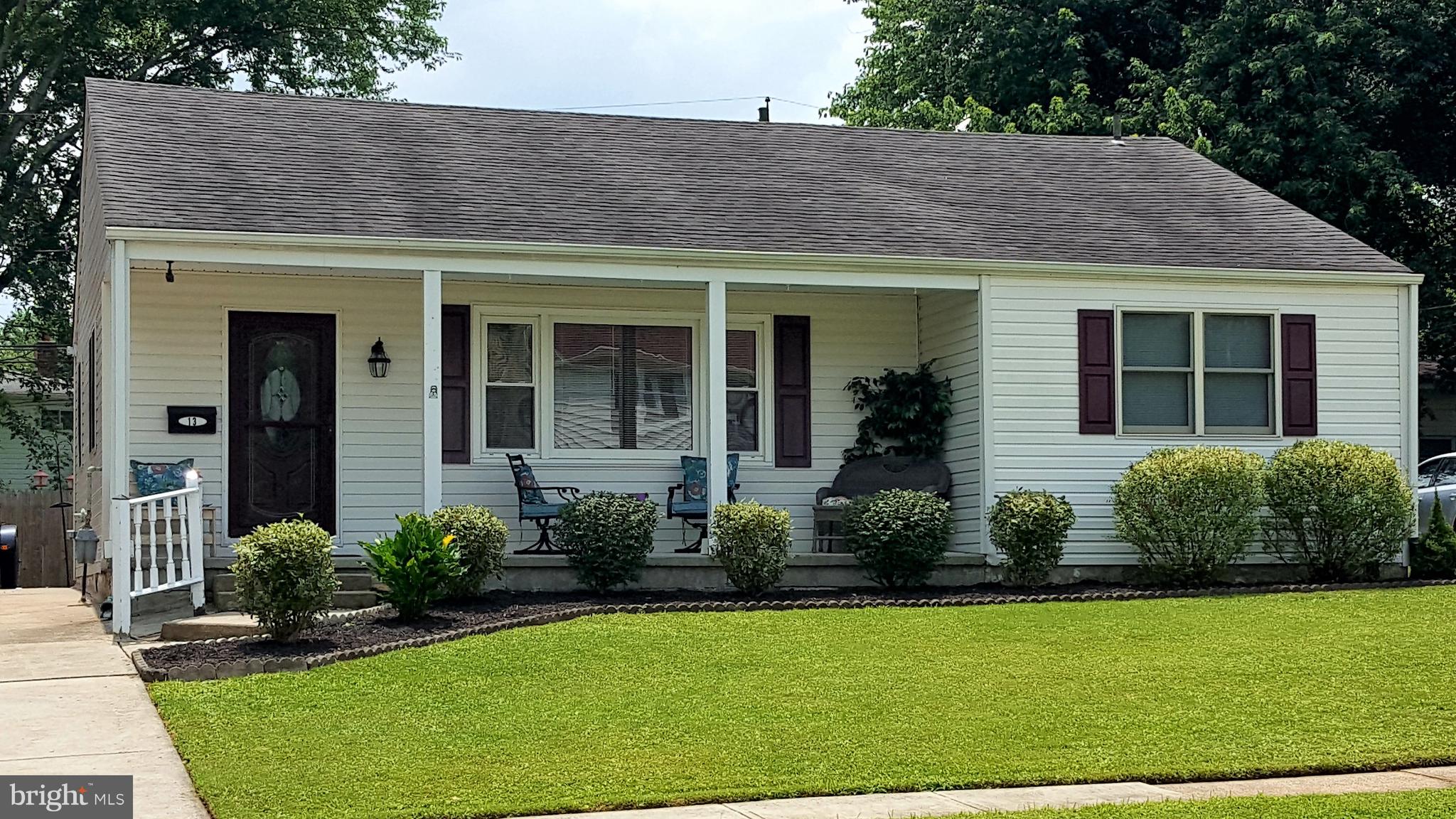 13 Newbrook Road Newark, DE 19711 - Photo 1 of 12 Gallery Image 1