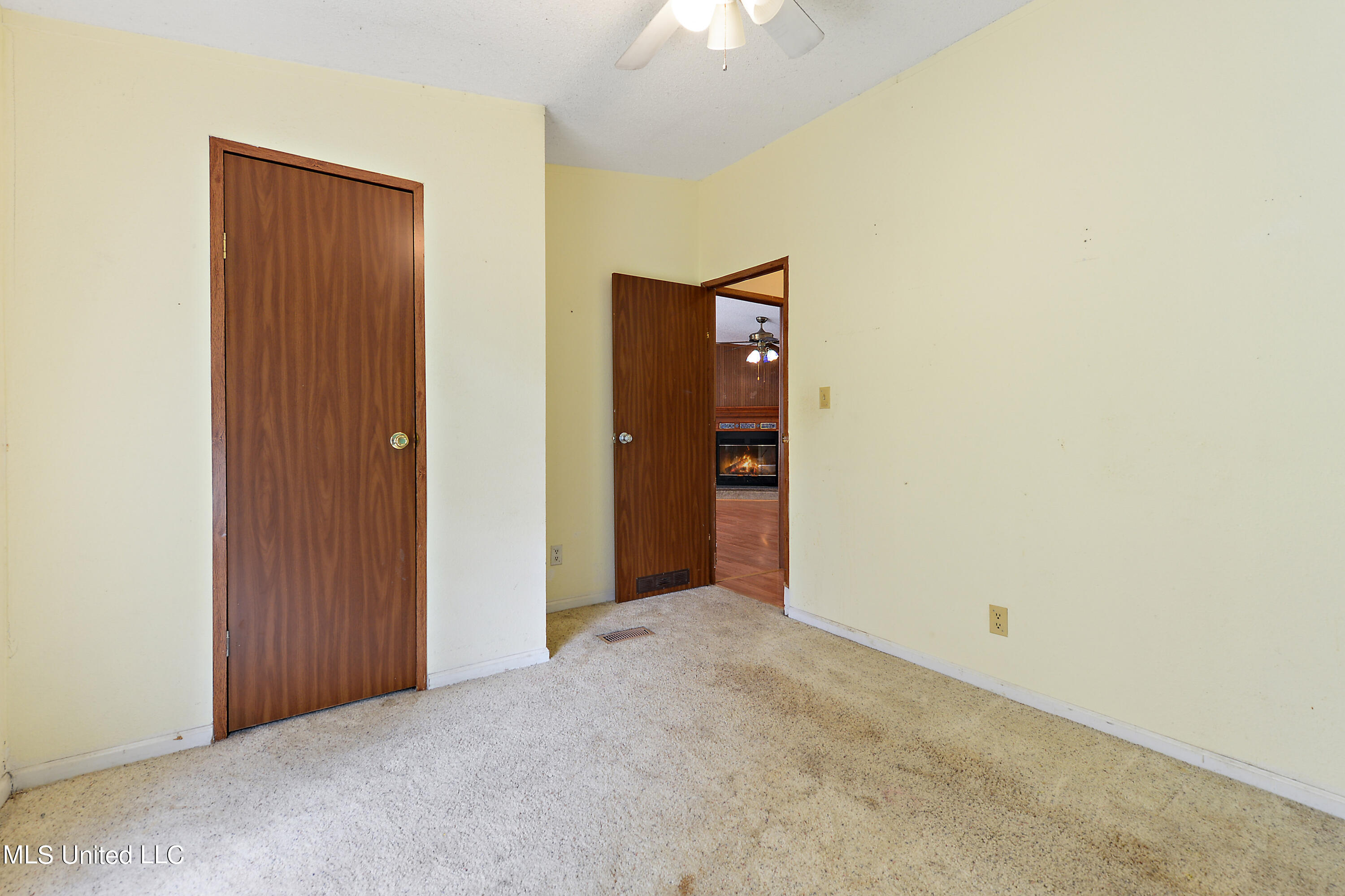 11268 Allen Road Biloxi, MS 39532 - Photo 19 of 29 019 (2)