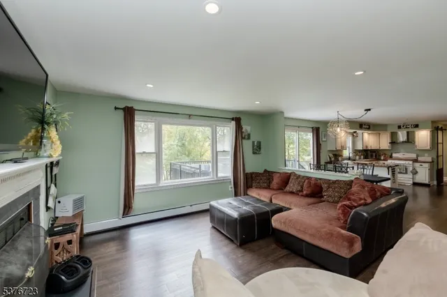 $623,000 | 3 Fieldcrest Drive, Hackettstown, NJ 07840